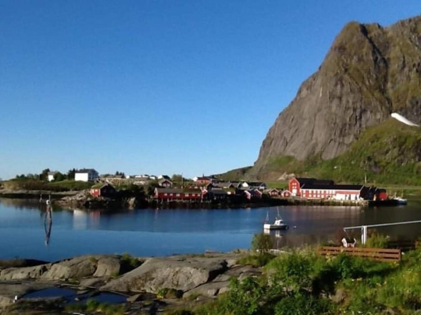 Nordlandshus Ved Havet Pa Reine, Lofoten ภายนอก รูปภาพ